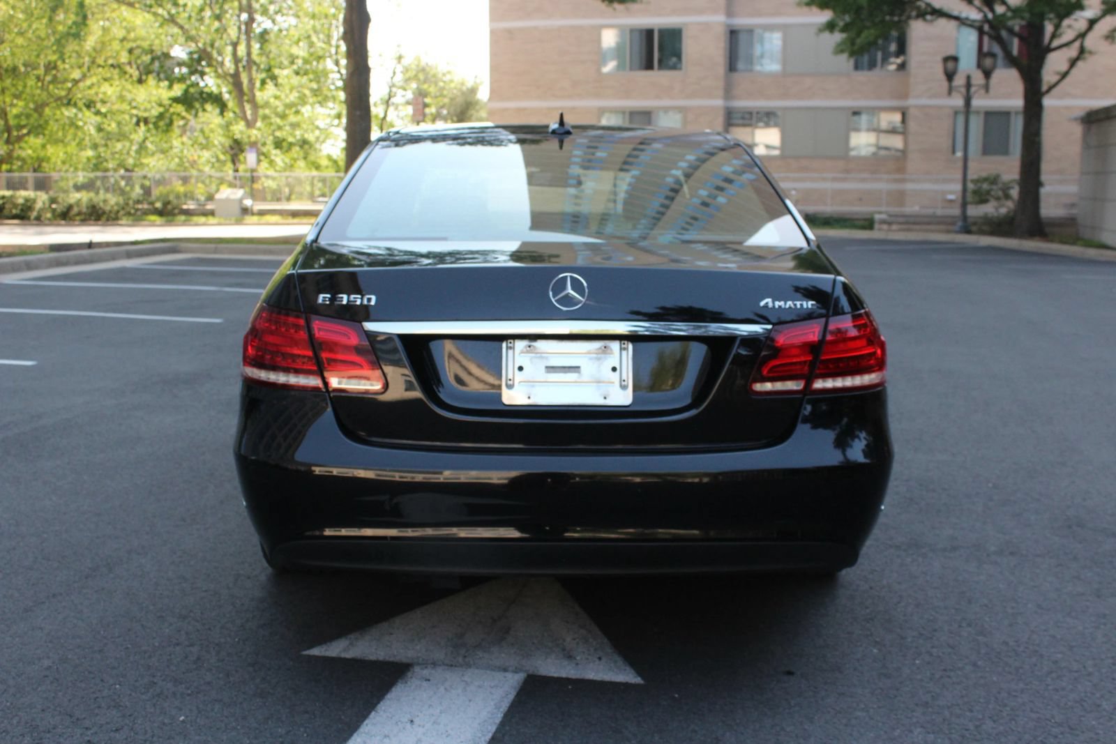 Used 2015 Mercedes-Benz E 350 4MATIC Sedan image 8