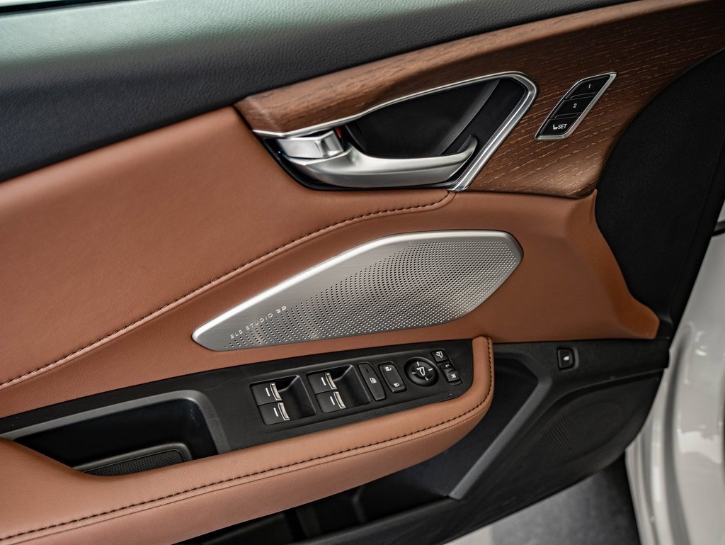 Certified 2026 Acura RDX Advance Package image 17