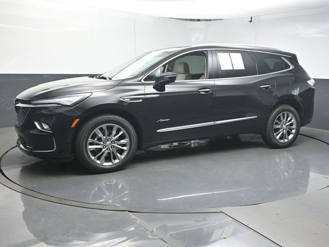 Used 2024 Buick Enclave Avenir FWD image 4