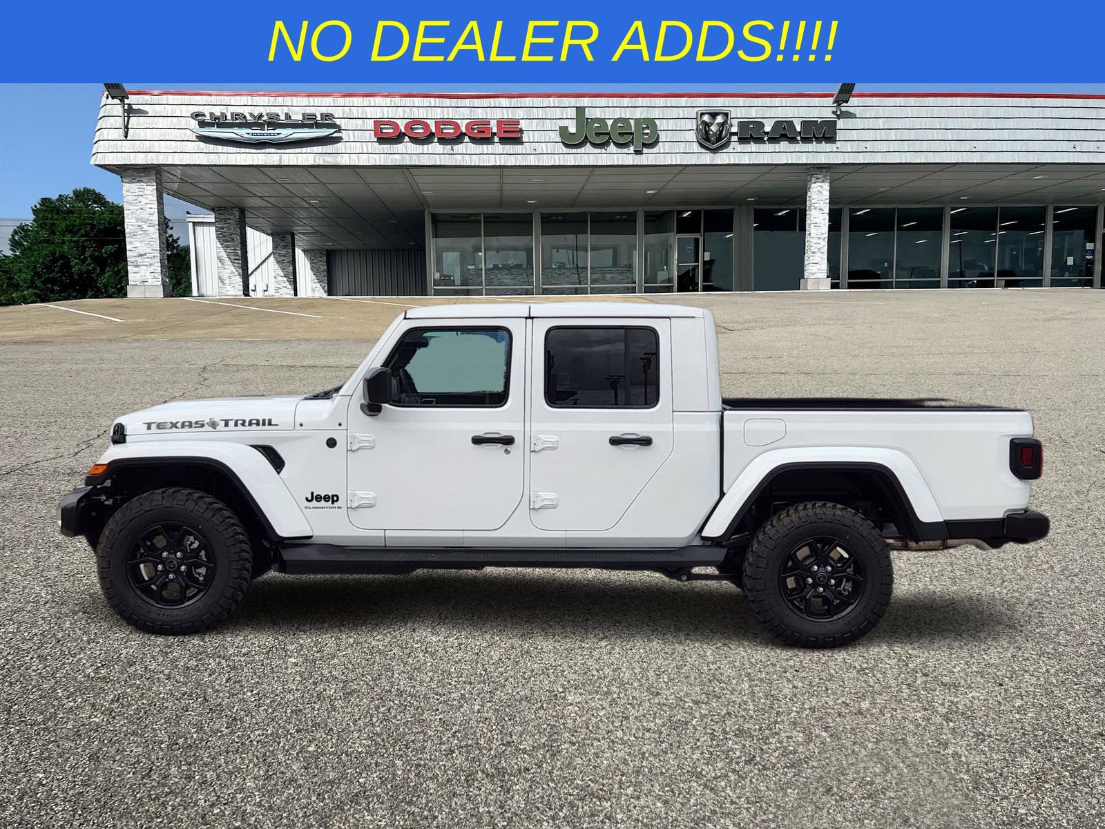 New 2026 Jeep Gladiator Sport image 3
