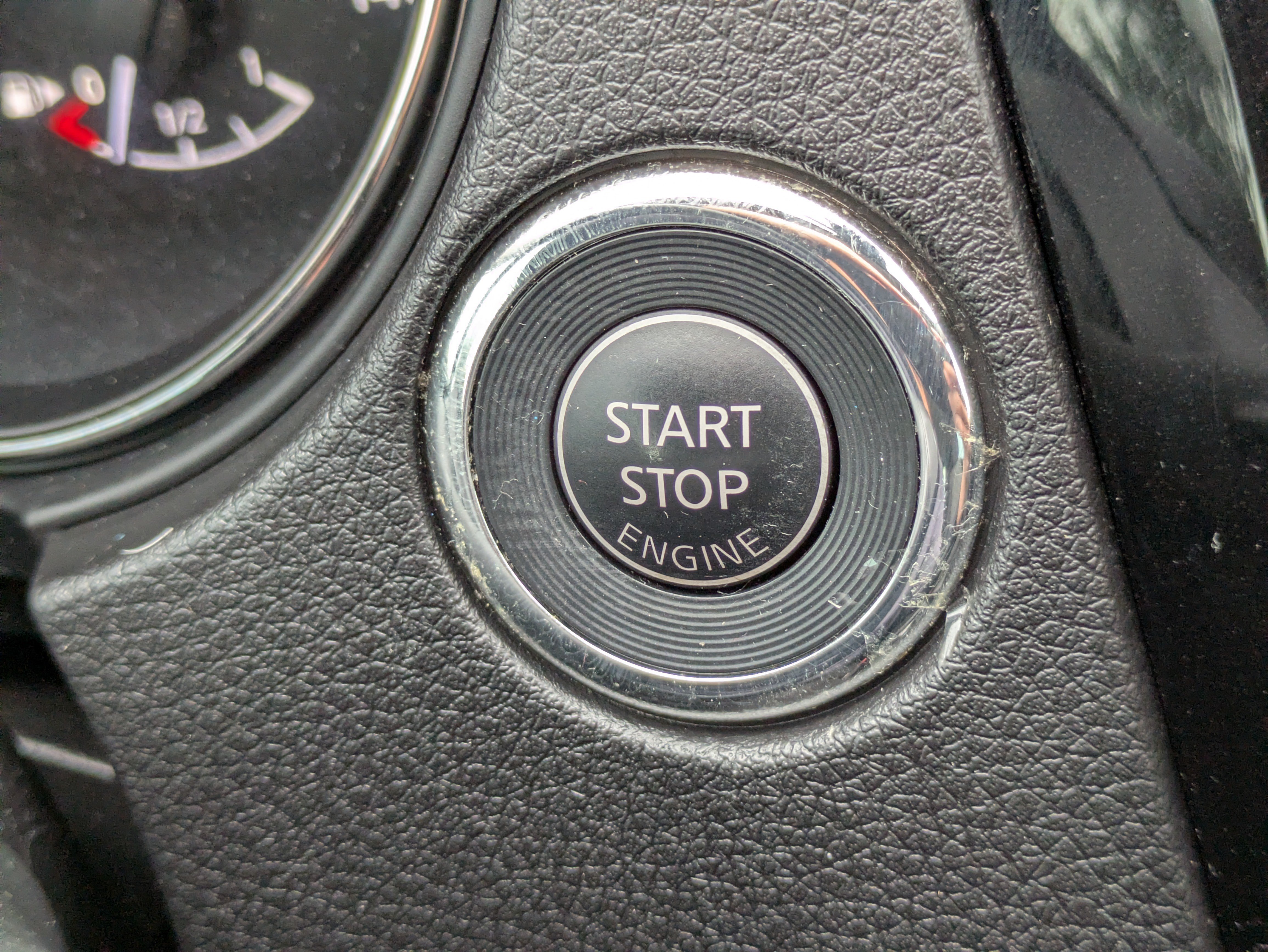 Used 2019 Nissan Rogue Sport SV FWD image 28