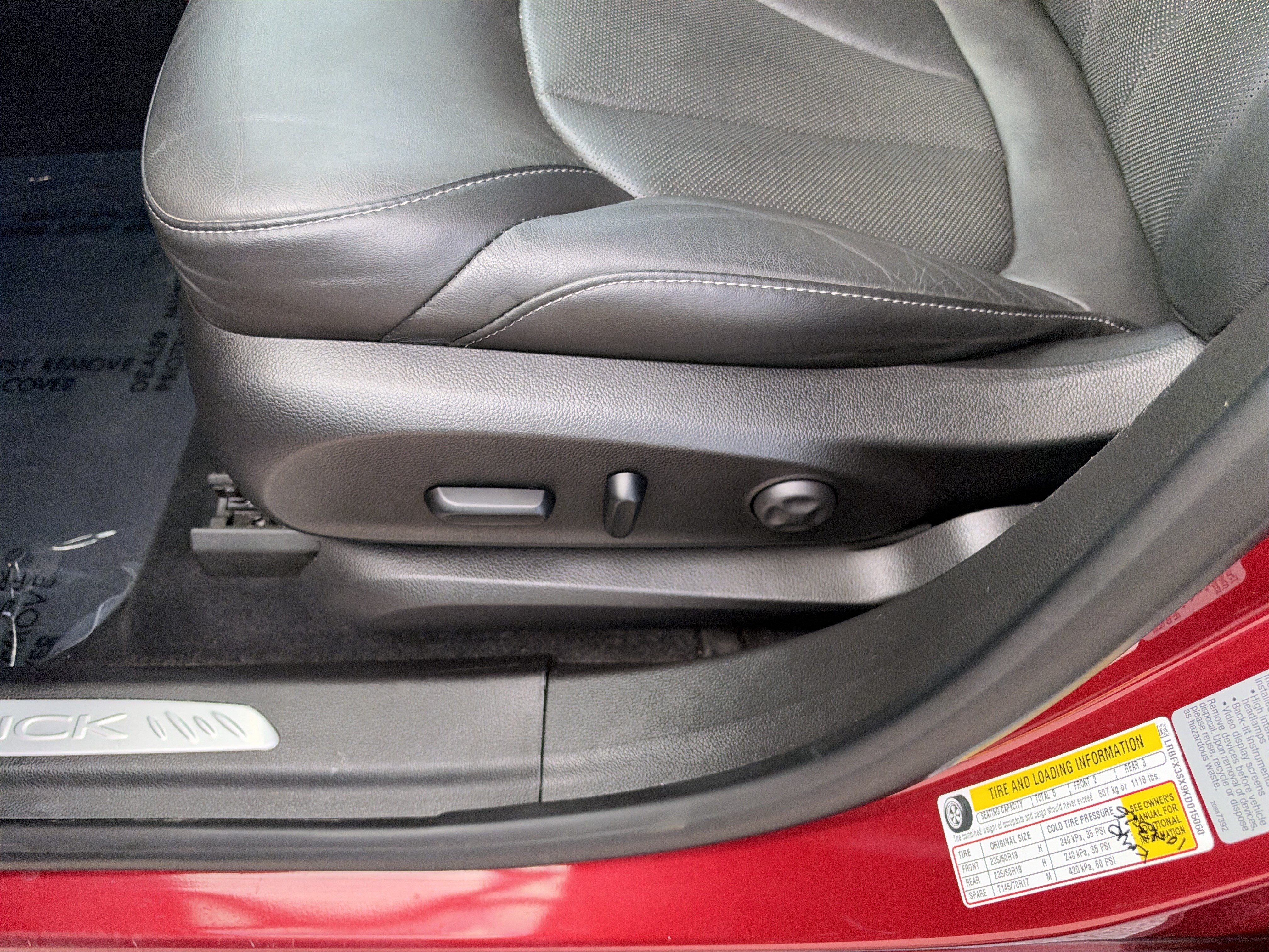 Used 2019 Buick Envision Premium AWD/4WD image 15