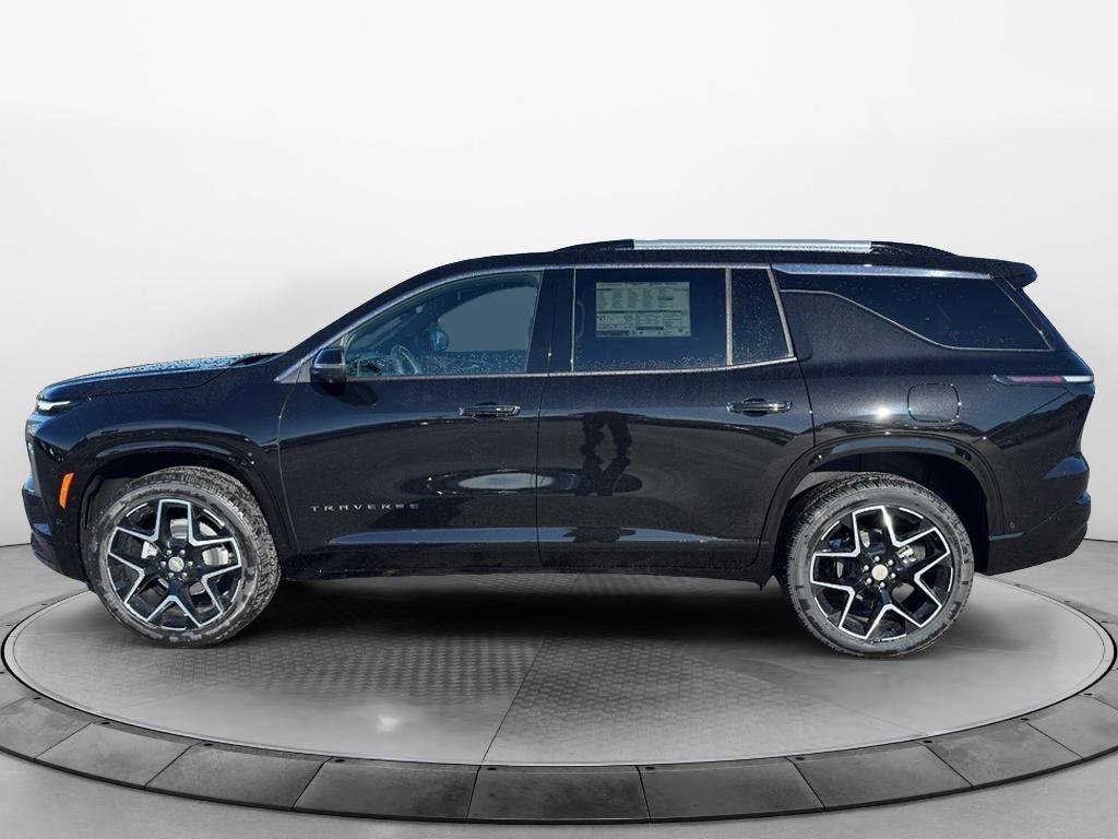 New 2026 Chevrolet Traverse High Country image 2
