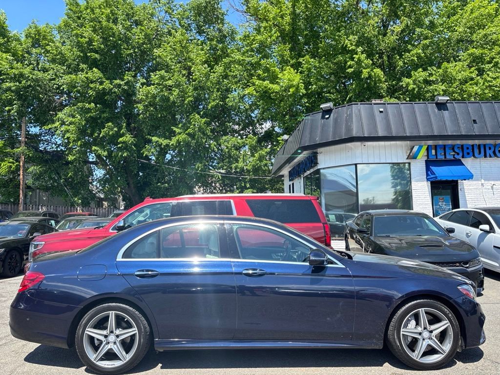 Used 2017 Mercedes-Benz E 300 4MATIC w/ Premium 2 Package image 6