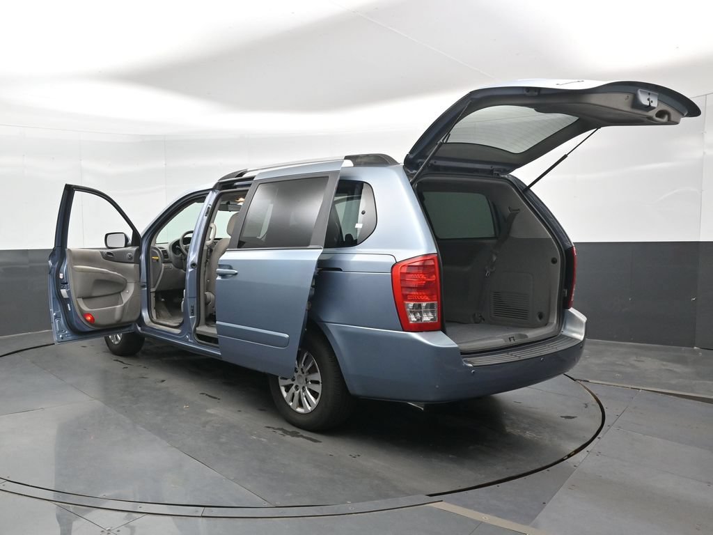 Used 2012 Kia Sedona LX FWD image 43