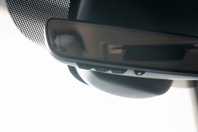 Used 2025 Honda Pilot EX-L image 32