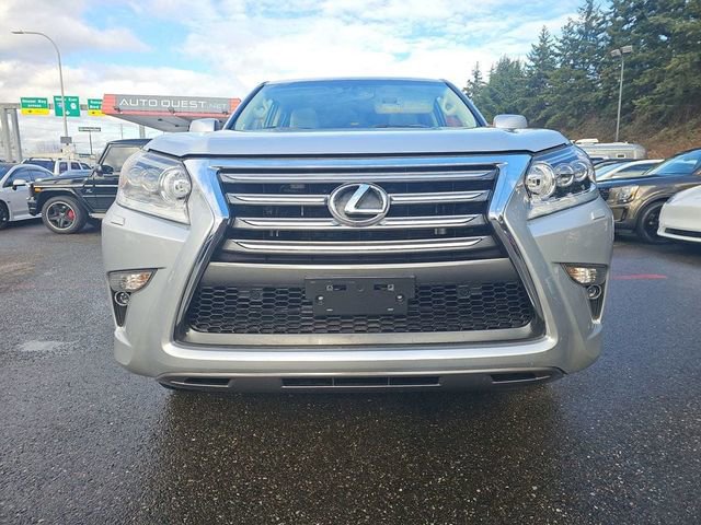 Used 2017 Lexus GX 460 image 21