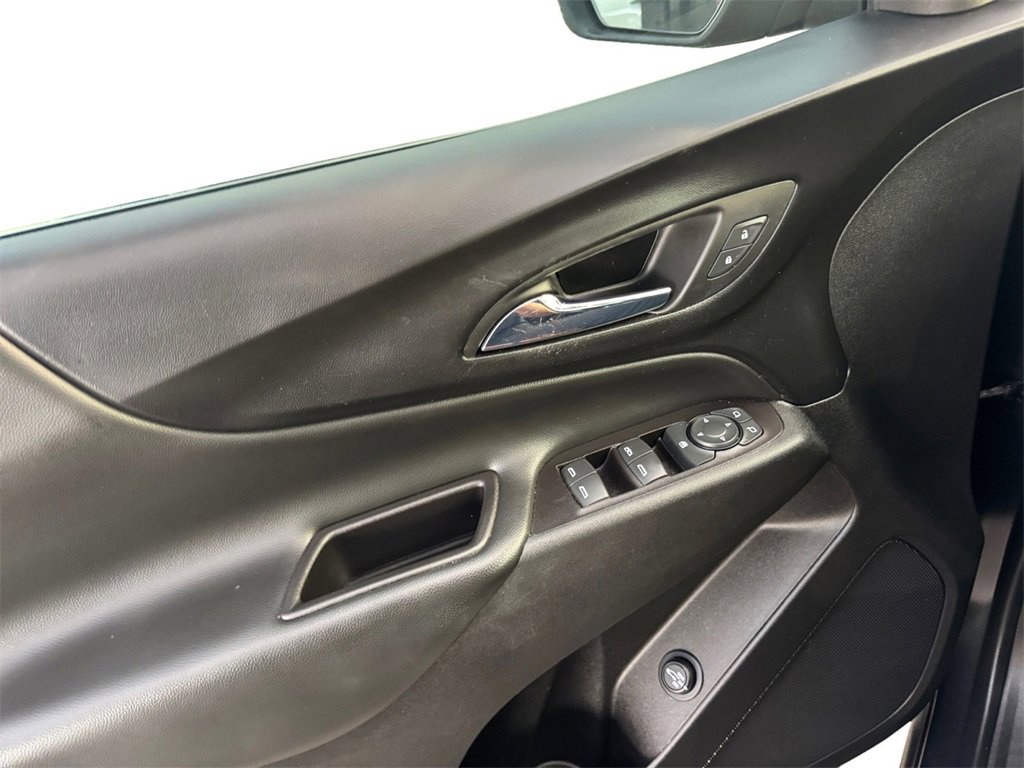 Used 2022 Chevrolet Equinox LT image 19