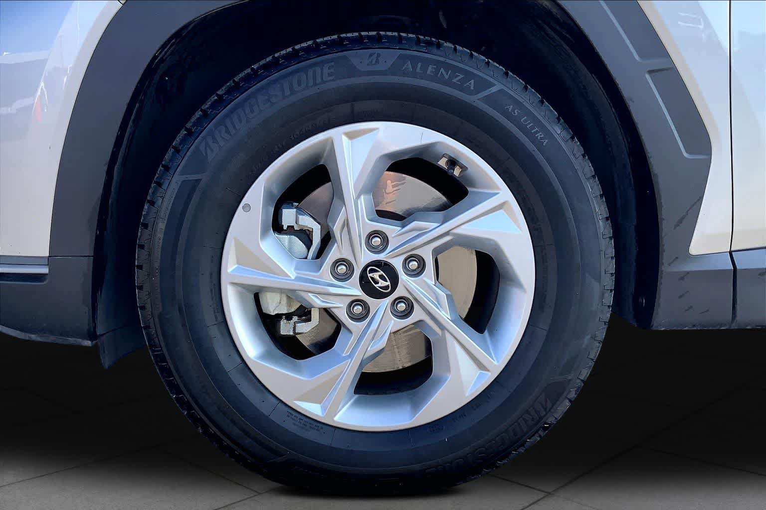 Used 2024 Hyundai Tucson SEL FWD image 11