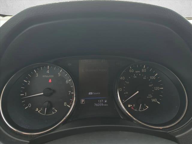 Used 2018 Nissan Rogue SL w/ Premium Package image 9