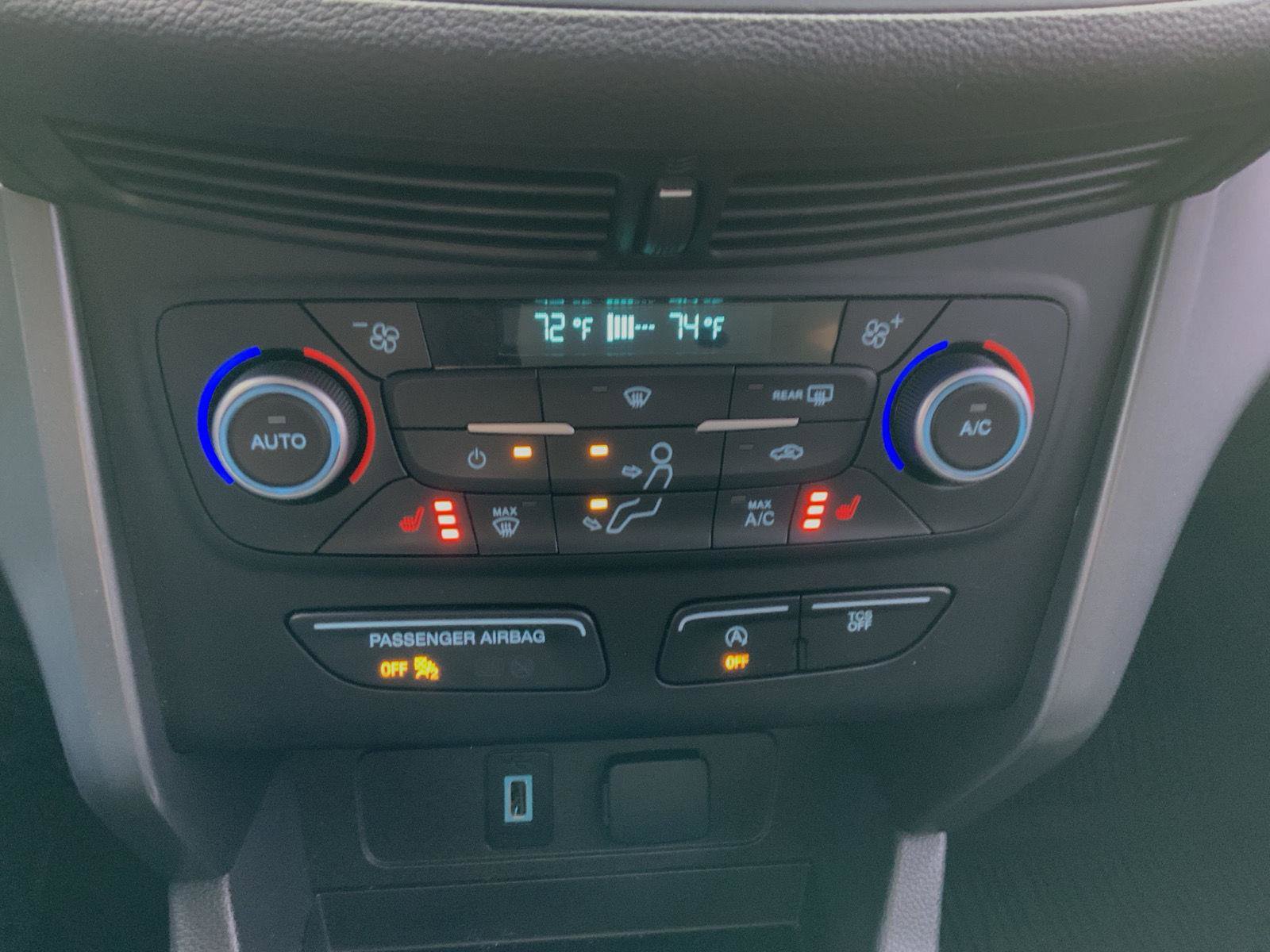 Used 2018 Ford Escape SEL image 42