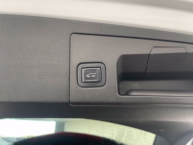 Used 2022 Cadillac XT5 Luxury AWD/4WD image 47