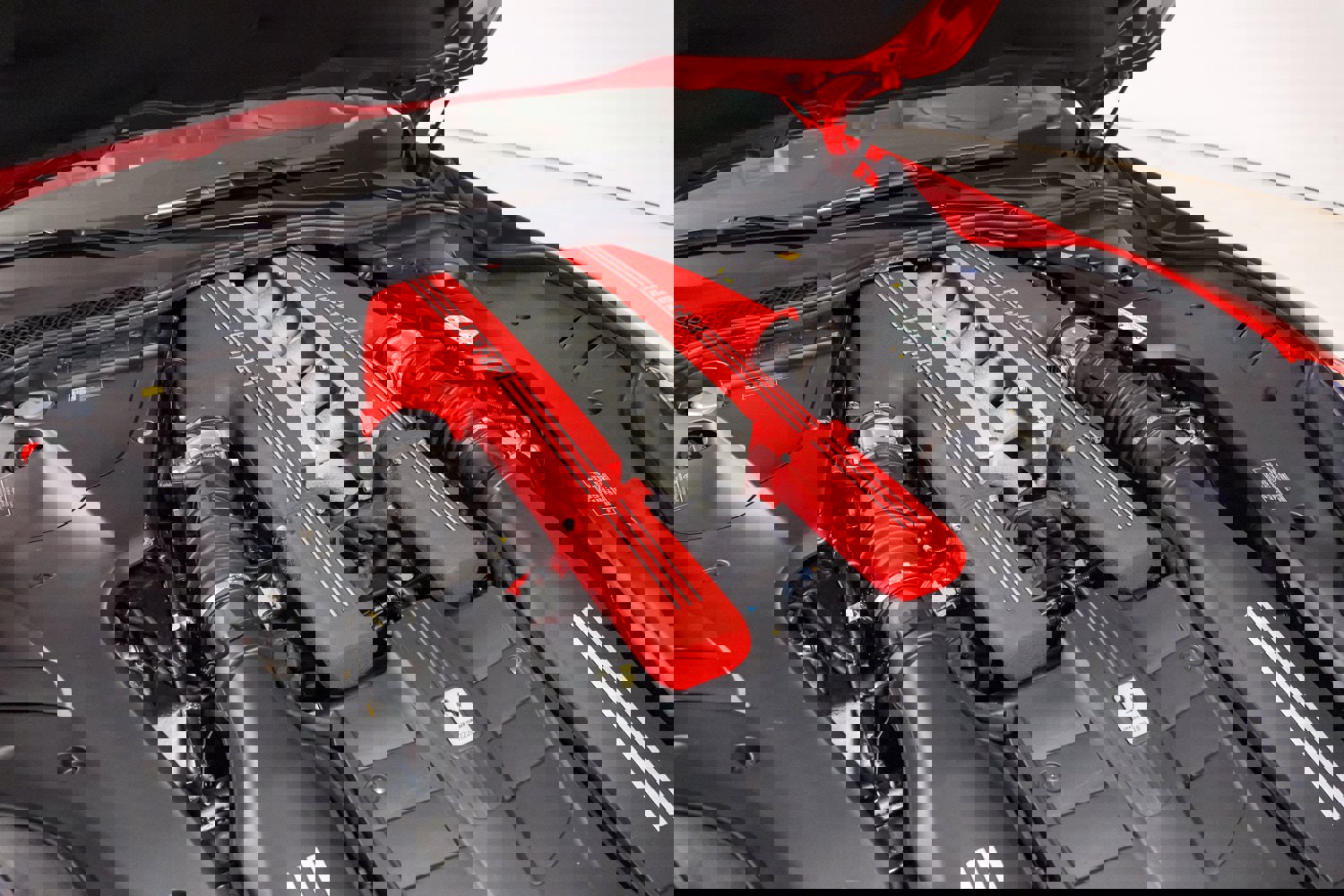 Used 2017 Ferrari F12 Berlinetta image 47