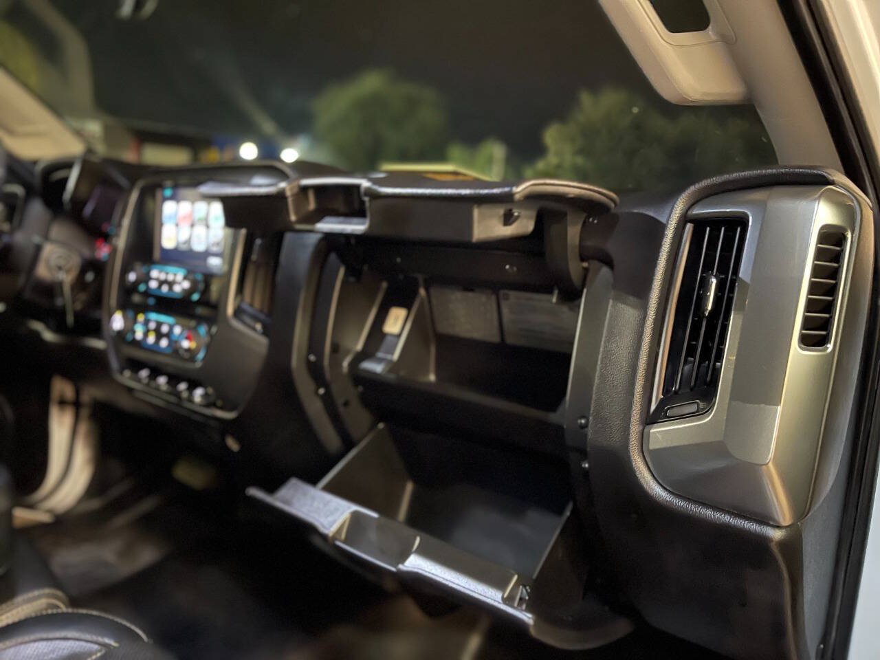 Used 2017 Chevrolet Silverado 2500 LT w/ Z71 Package, Off-Road AWD/4WD image 30