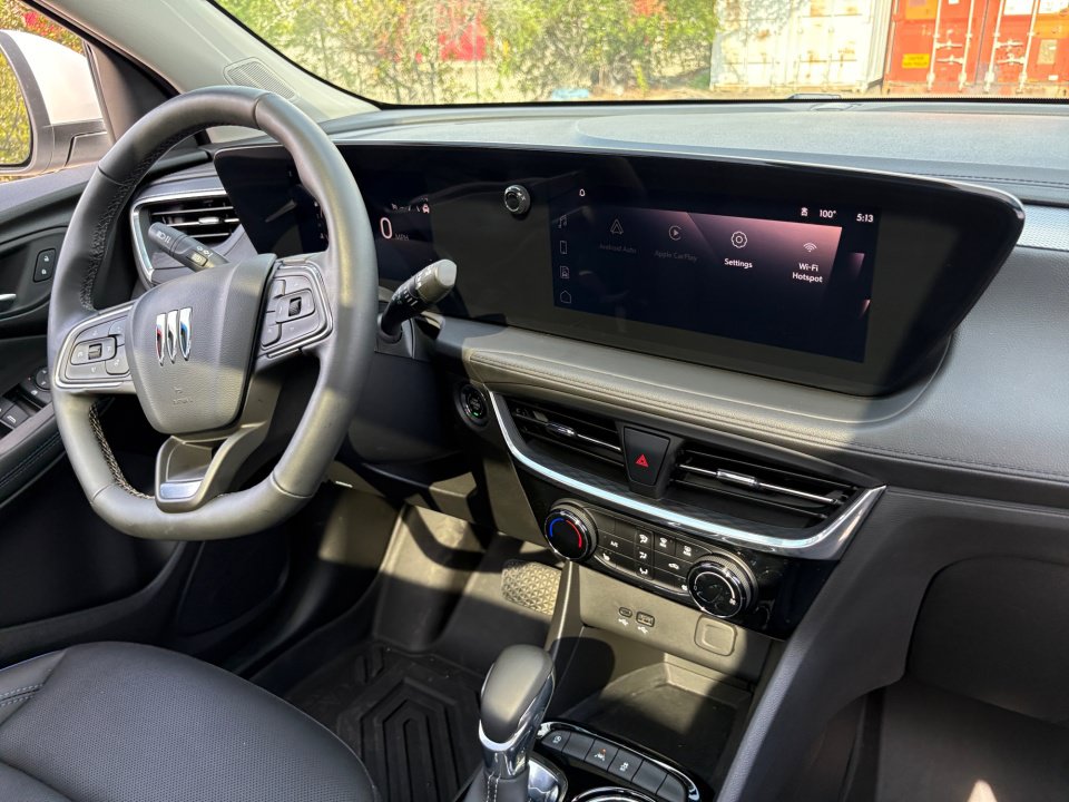 Certified 2026 Buick Encore GX Sport Touring w/ Comfort Package FWD image 28