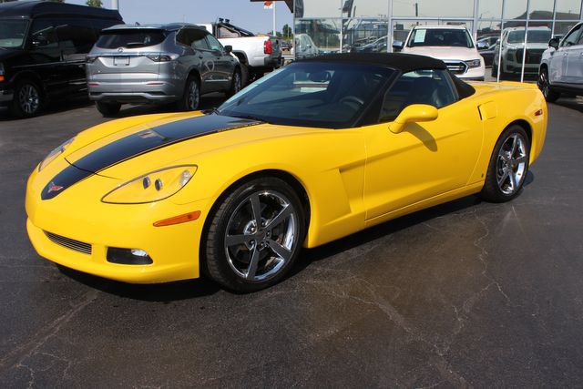 Used 2009 Chevrolet Corvette Convertible w/ Preferred Equipment Group RWD image 29