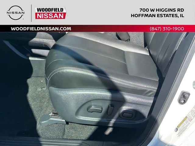 Certified 2024 Nissan Murano SV w/ SV Midnight Edition Package AWD/4WD image 24