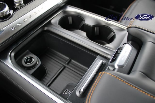 New 2026 Ford Expedition Tremor image 14