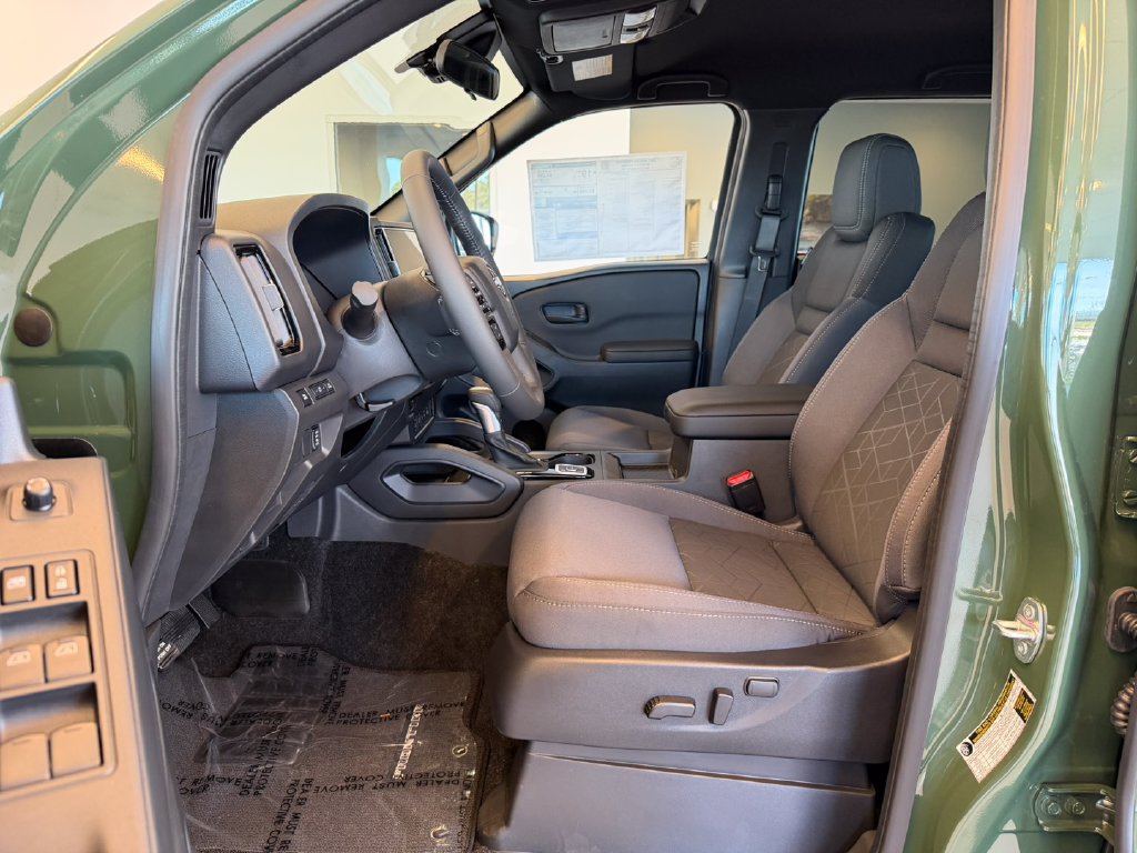 New 2027 Nissan Frontier SV w/ SV Convenience Package AWD/4WD image 14