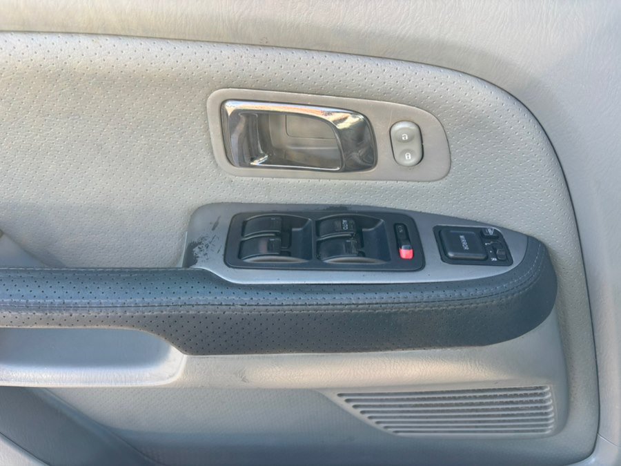 Used 2004 Honda Pilot EX image 11