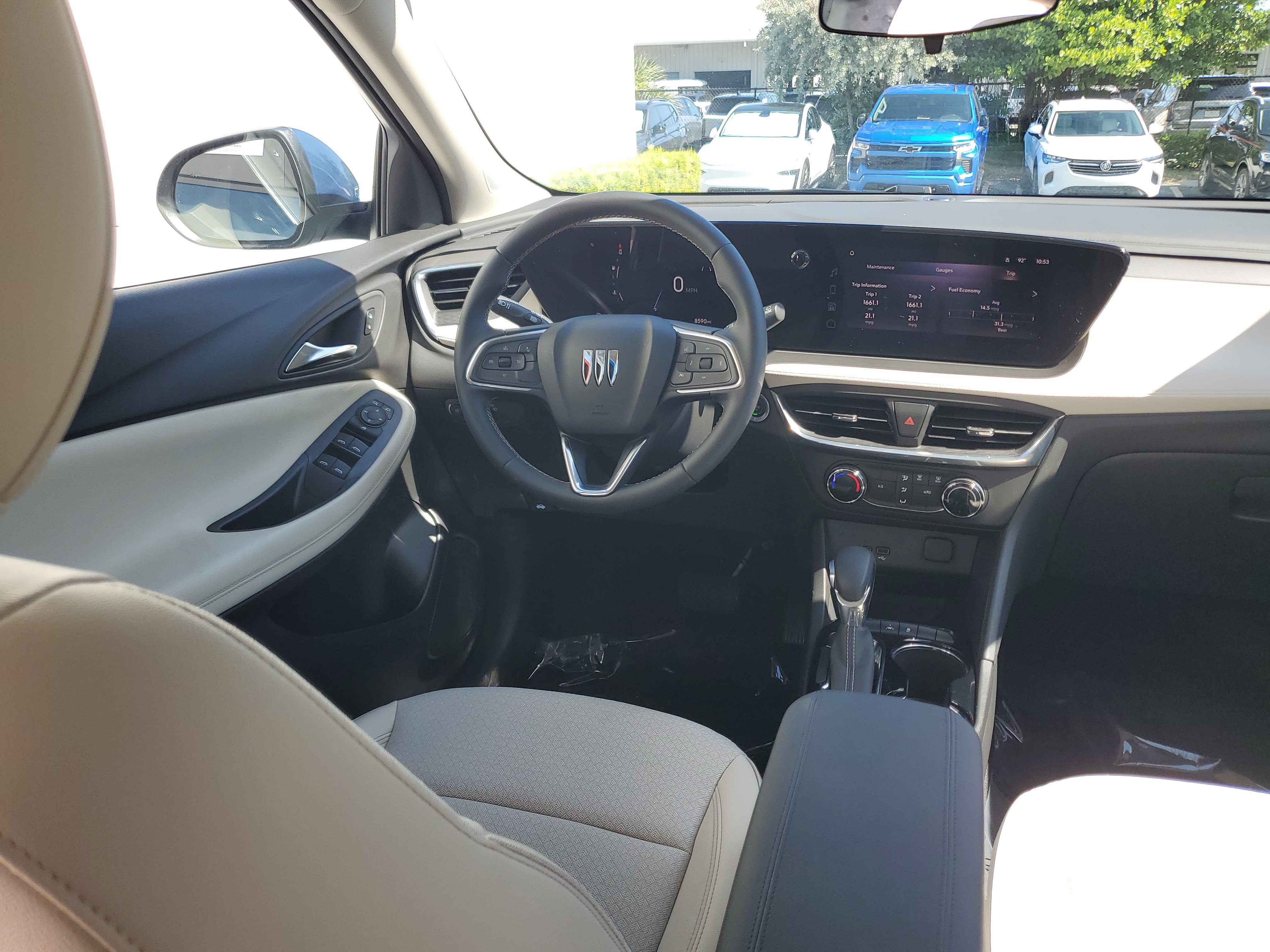 Used 2024 Buick Encore GX Preferred FWD image 13