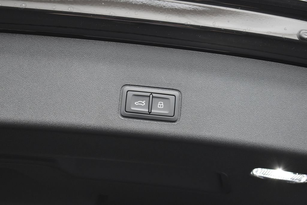 New 2026 Audi Q3 quattro 2.0T AWD/4WD image 22