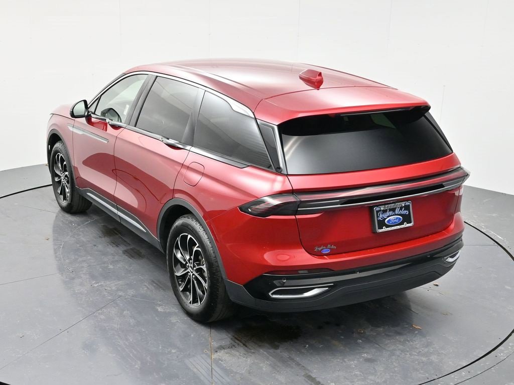 Used 2025 Lincoln Nautilus Premier image 43