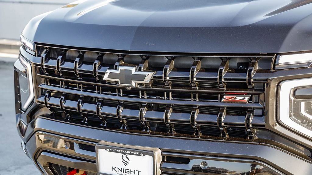 Used 2025 Chevrolet Tahoe Z71 AWD/4WD image 6