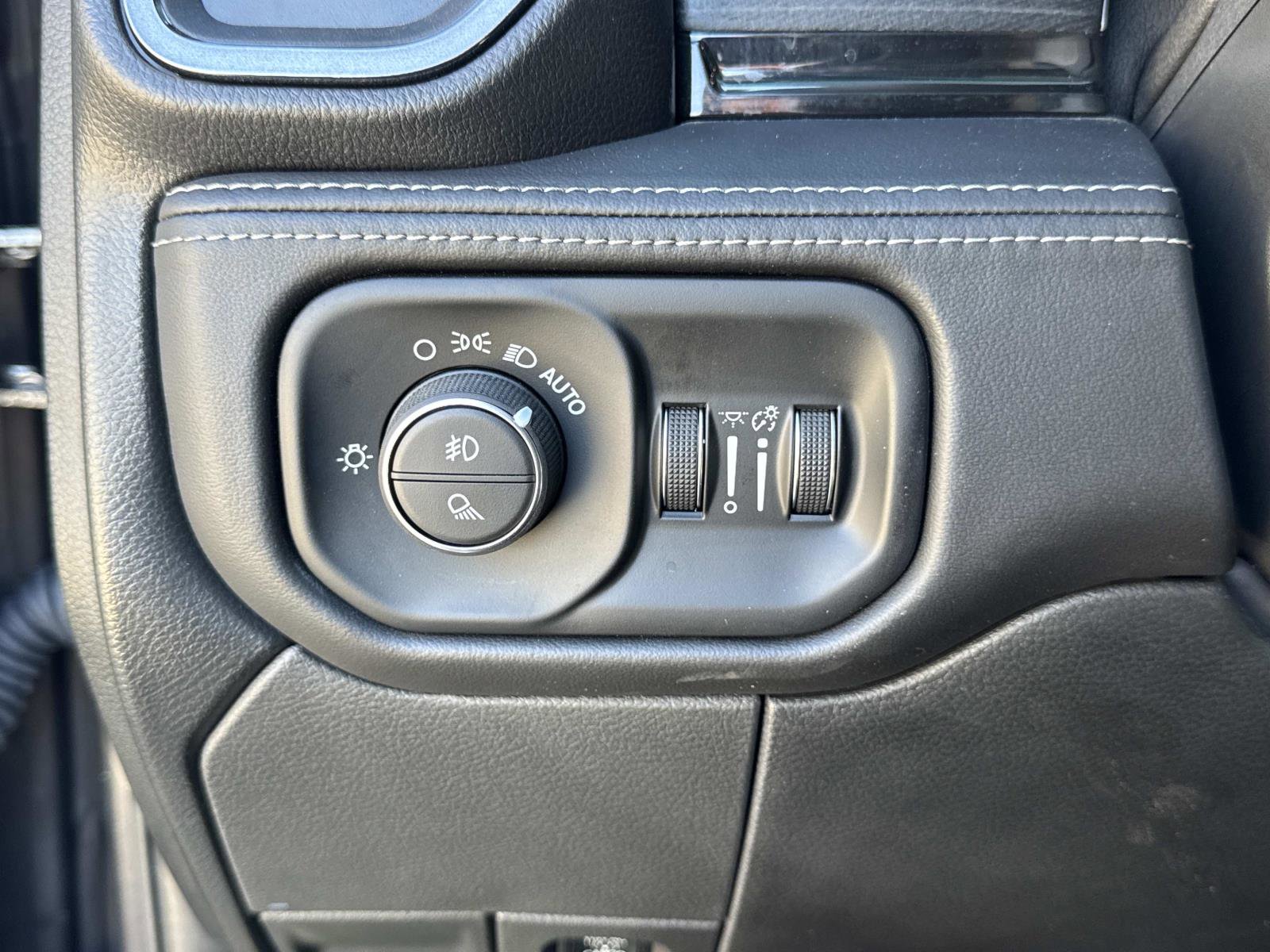 Certified 2024 RAM 2500 Limited image 20