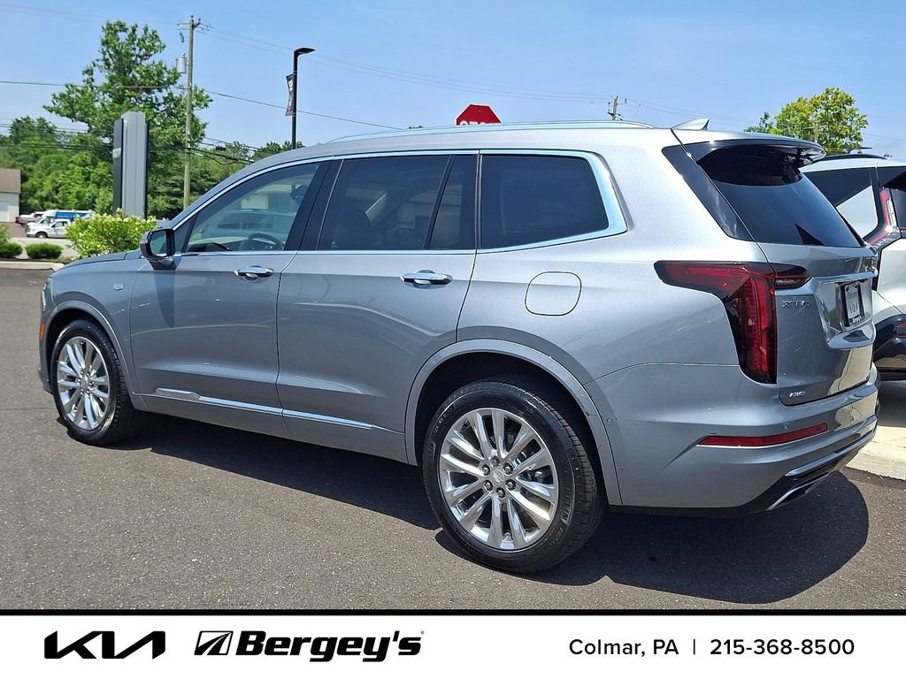 Used 2024 Cadillac XT6 Premium Luxury w/ Technology Package AWD/4WD image 8
