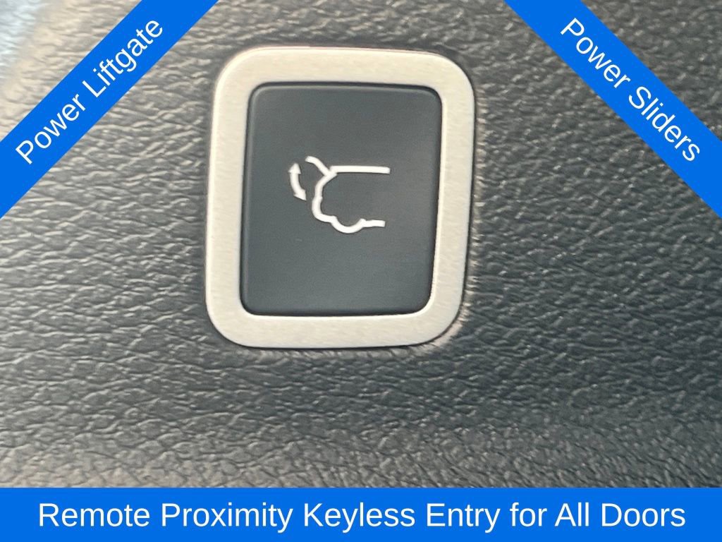 New 2026 Chrysler Pacifica Select image 26