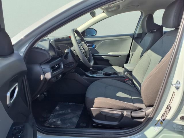 New 2026 Kia K4 LXS image 16