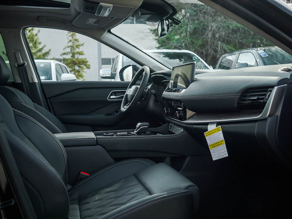 New 2026 Nissan Rogue Platinum AWD/4WD image 11