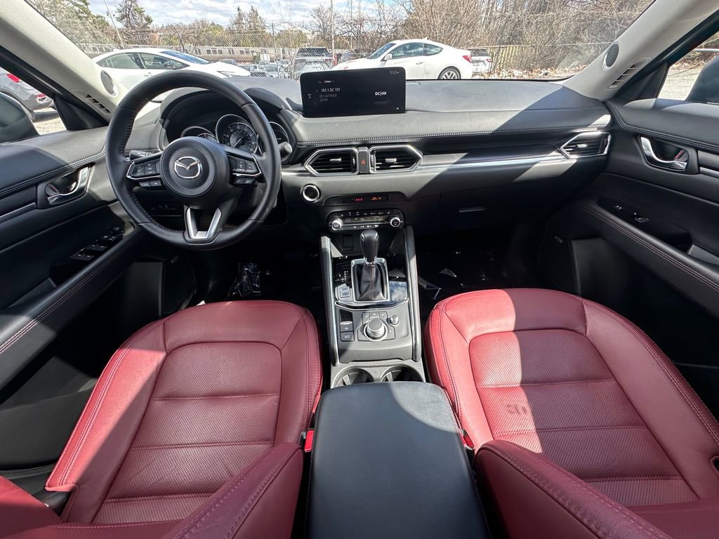 Used 2023 MAZDA CX-5 Carbon Edition image 25