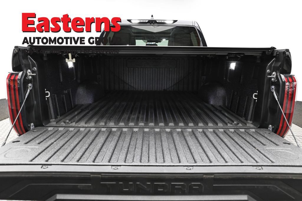 Used 2024 Toyota Tundra Limited AWD/4WD image 9