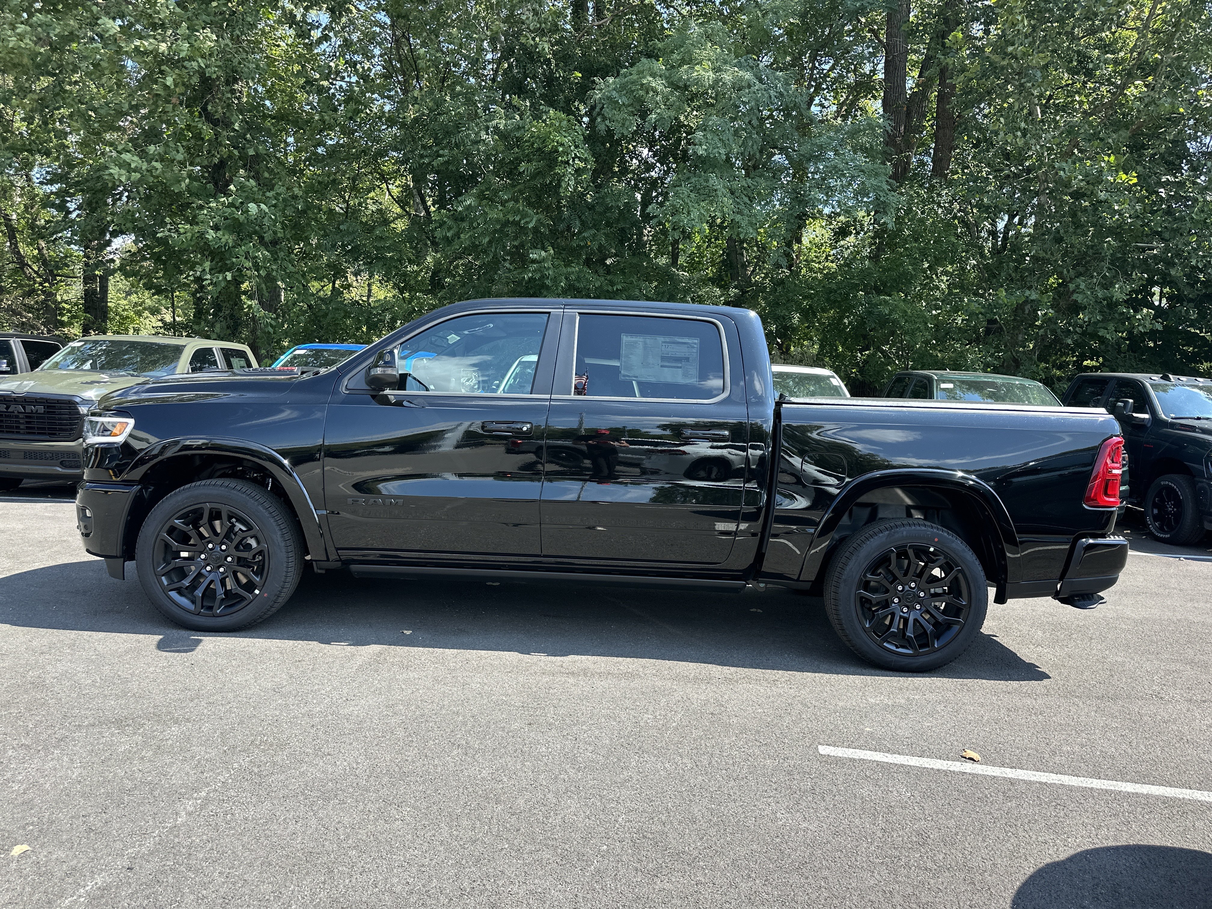 New 2027 RAM 1500 Limited AWD/4WD image 29
