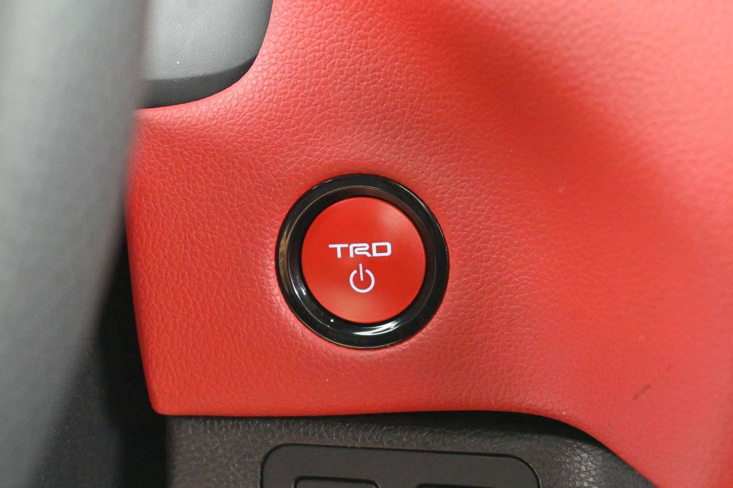 Used 2025 Toyota Tundra TRD Pro AWD/4WD image 27