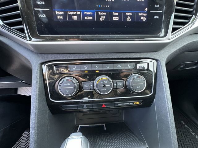 Used 2023 Volkswagen Atlas SE image 18