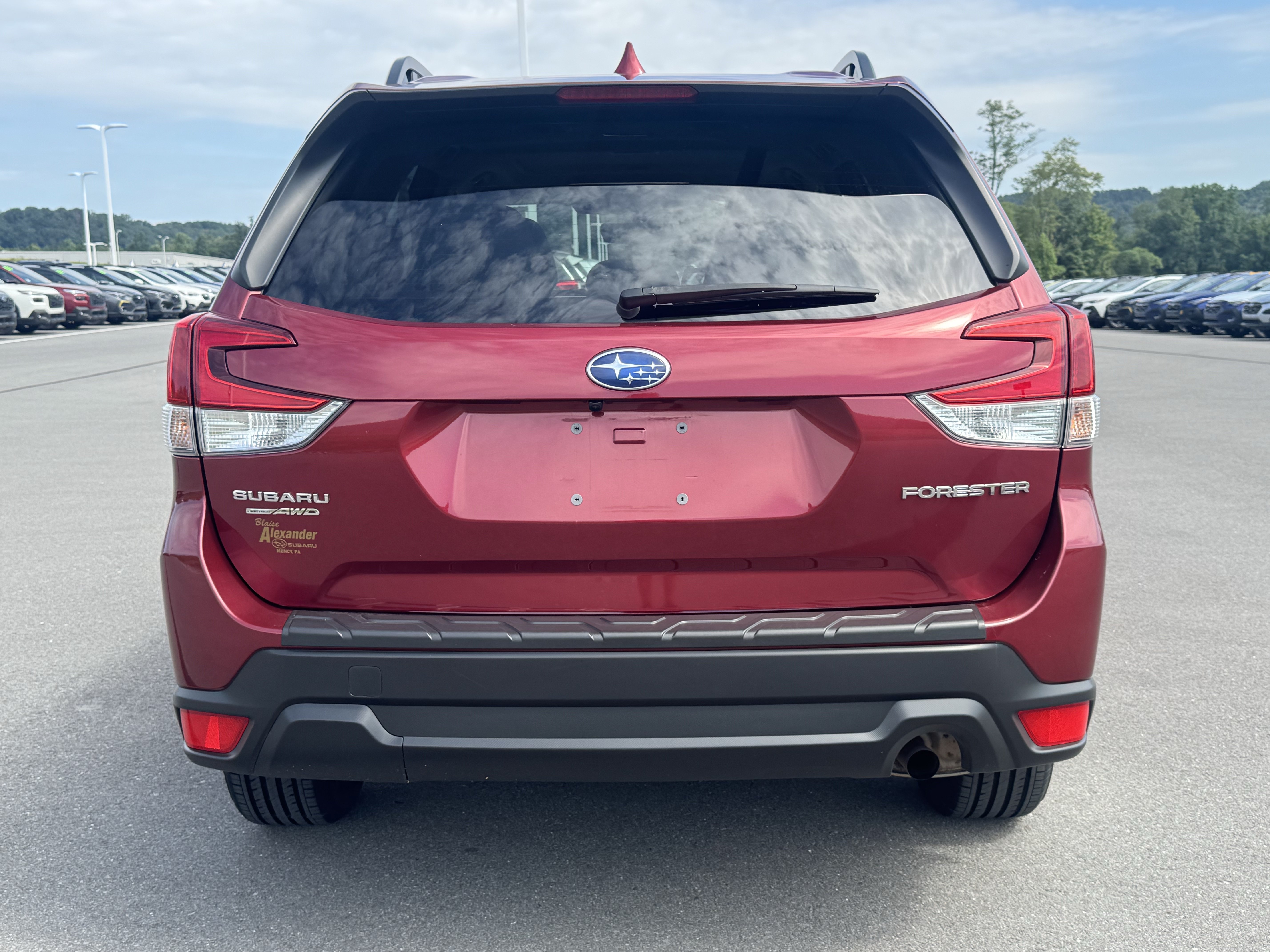Certified 2022 Subaru Forester Premium AWD/4WD image 4