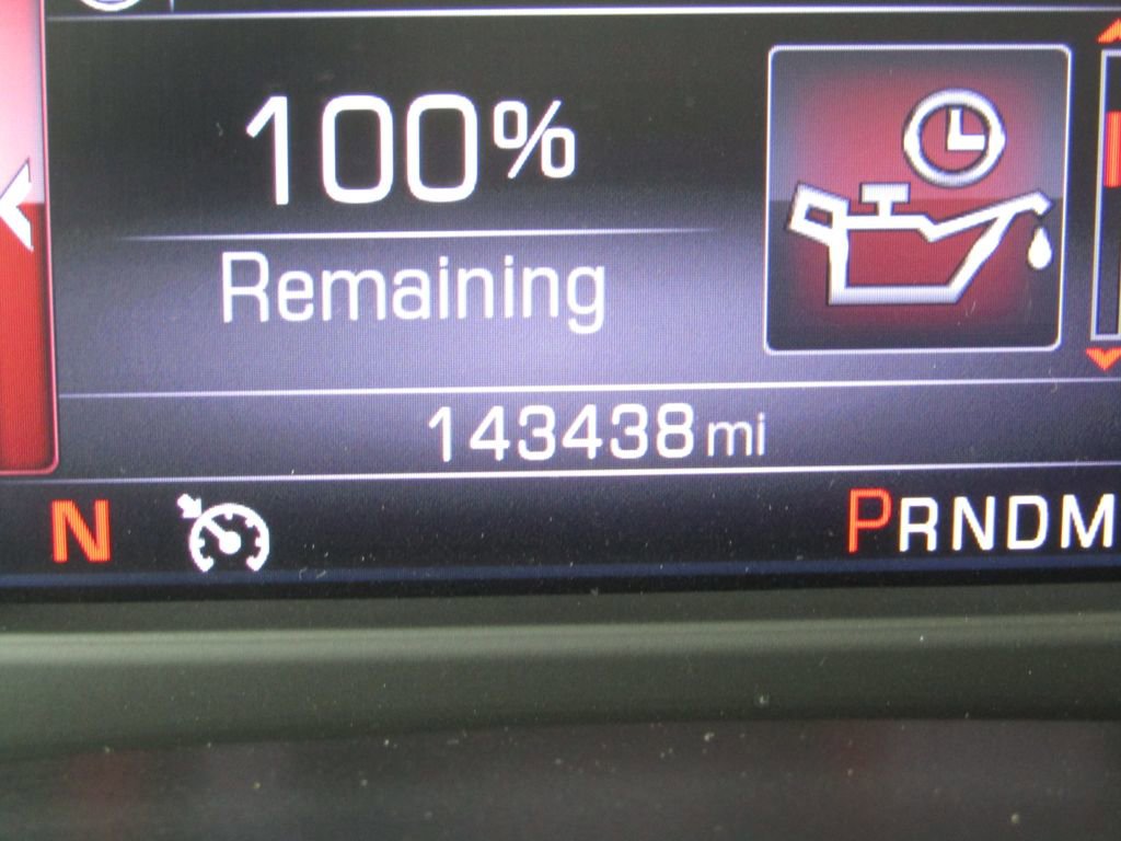 Used 2014 GMC Sierra 1500 SLT w/ SLT Crew Cab Value Package image 29