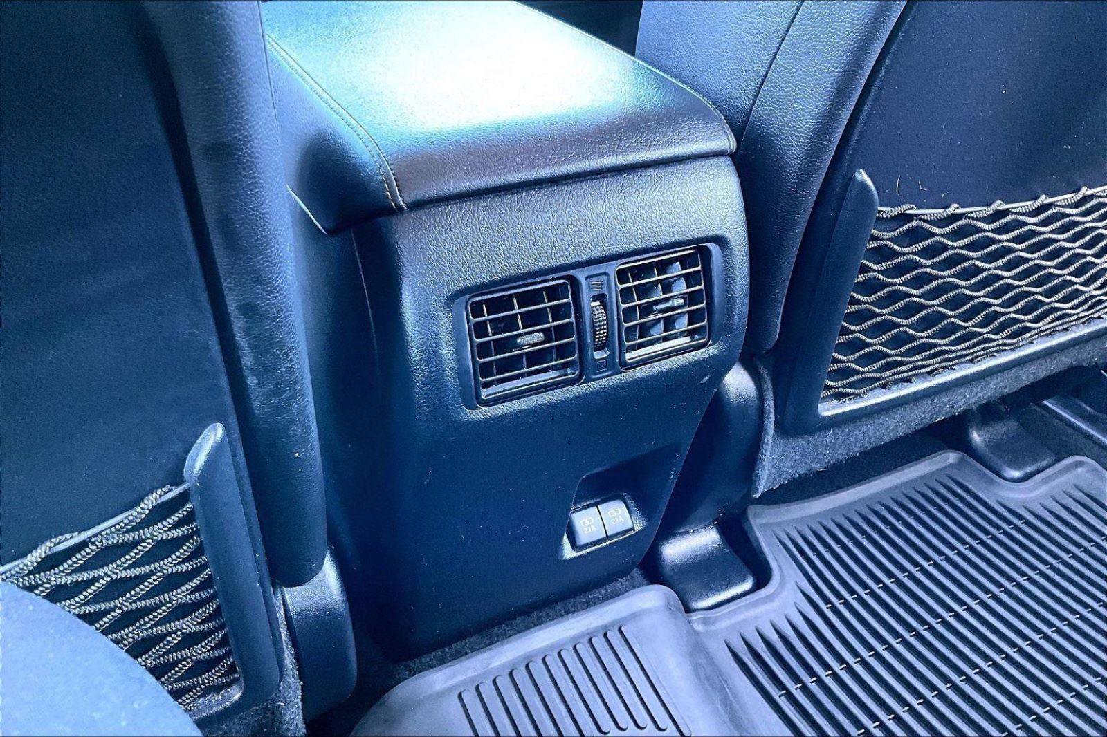 Used 2020 Toyota 4Runner Nightshade image 31