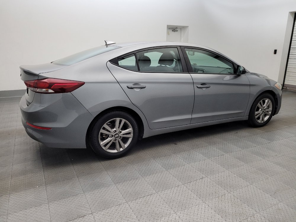 Used 2018 Hyundai Elantra SEL FWD image 10
