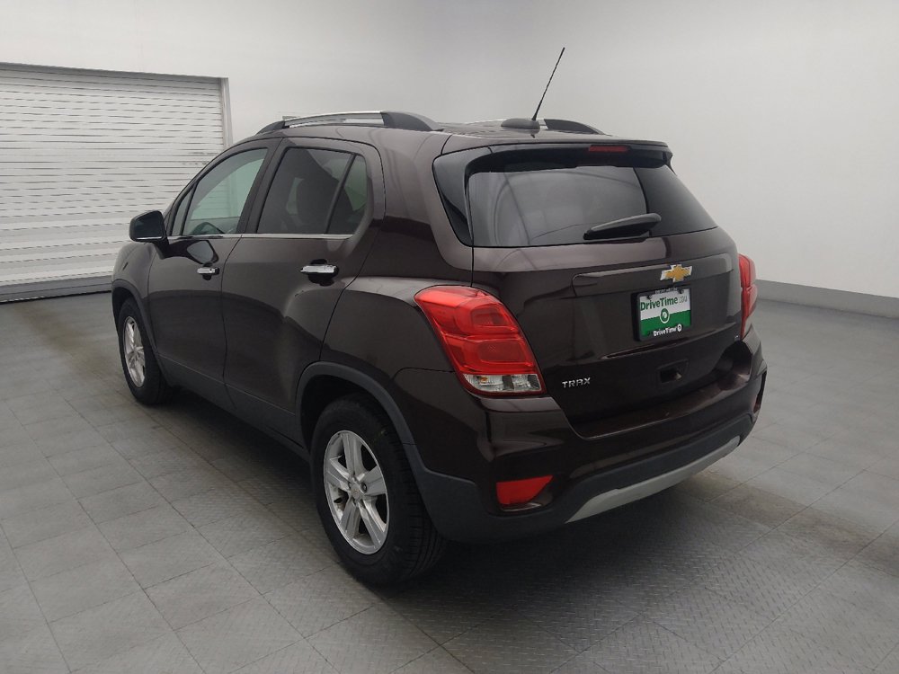 Used 2020 Chevrolet Trax LT w/ Driver Confidence Package FWD image 5