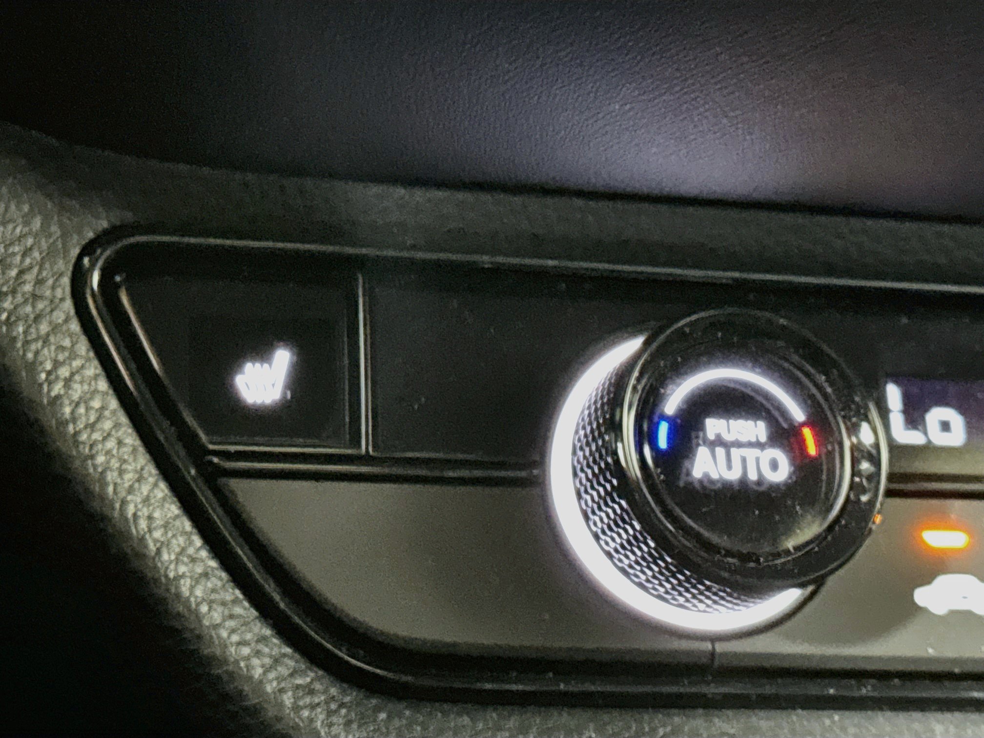 Certified 2025 Honda HR-V Sport image 19