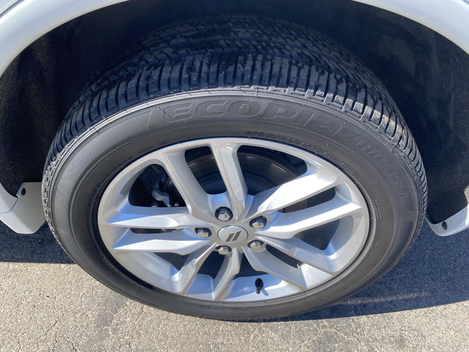 Used 2025 Dodge Durango GT image 38