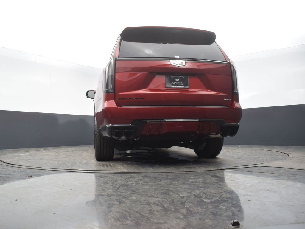 Certified 2023 Cadillac Escalade V w/ LPO, ONYX Package image 52