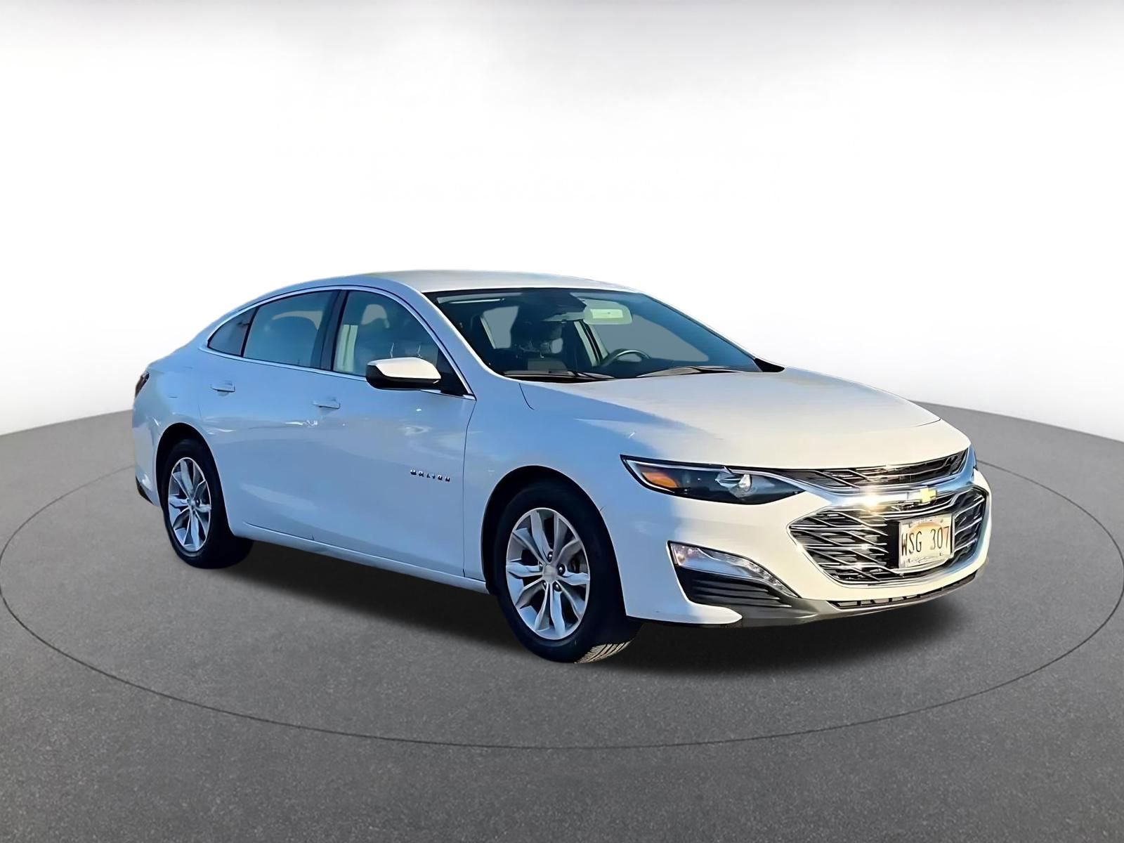 Used 2023 Chevrolet Malibu LT w/ Driver Confidence Package image 2