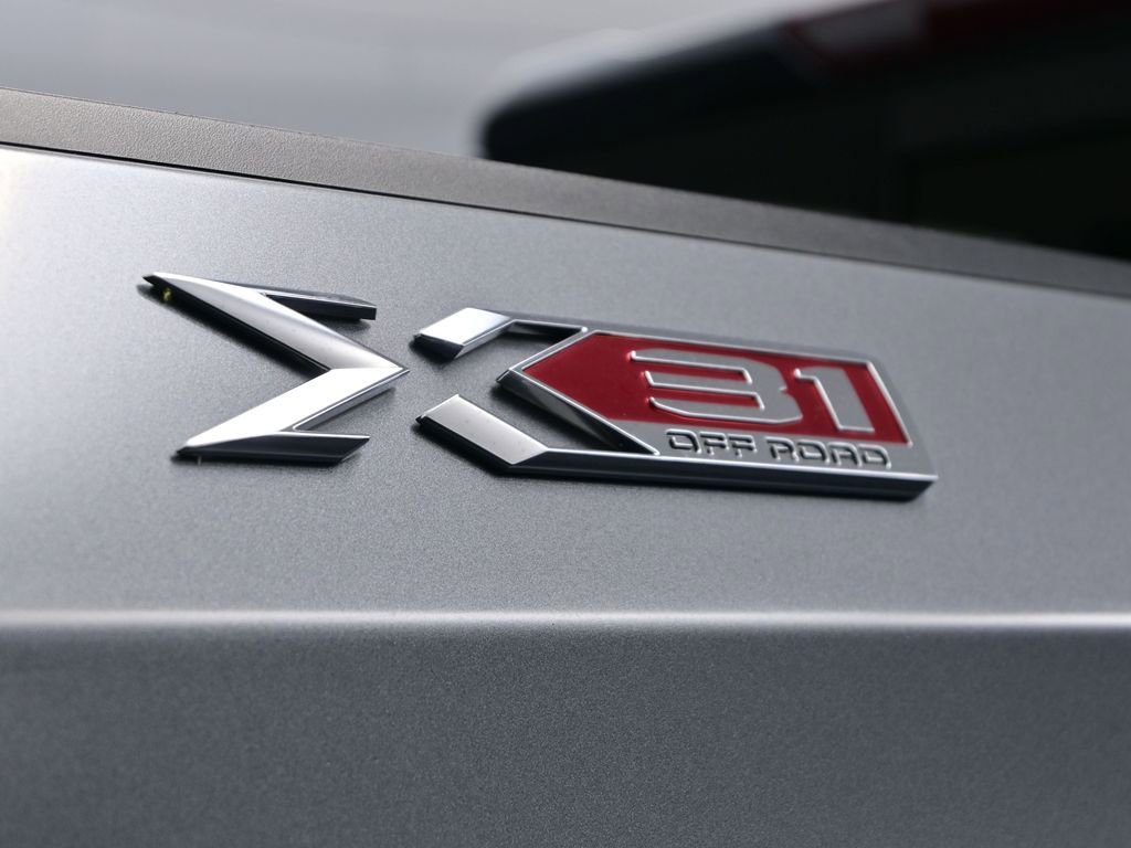 Used 2022 GMC Sierra 1500 SLT w/ SLT Premium Package image 47