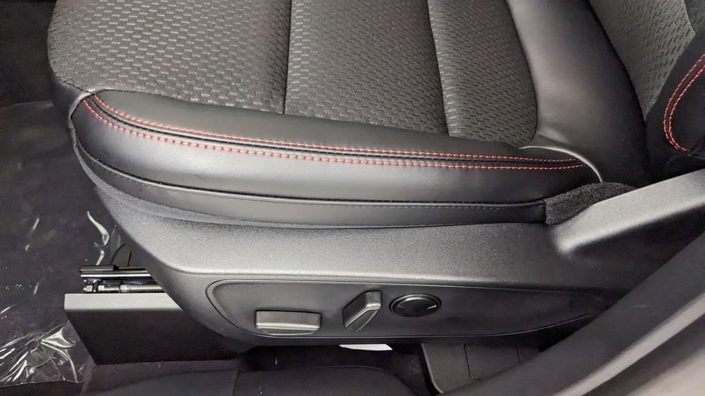 New 2026 Ford Escape ST-Line w/ Tech Pack #1 image 27