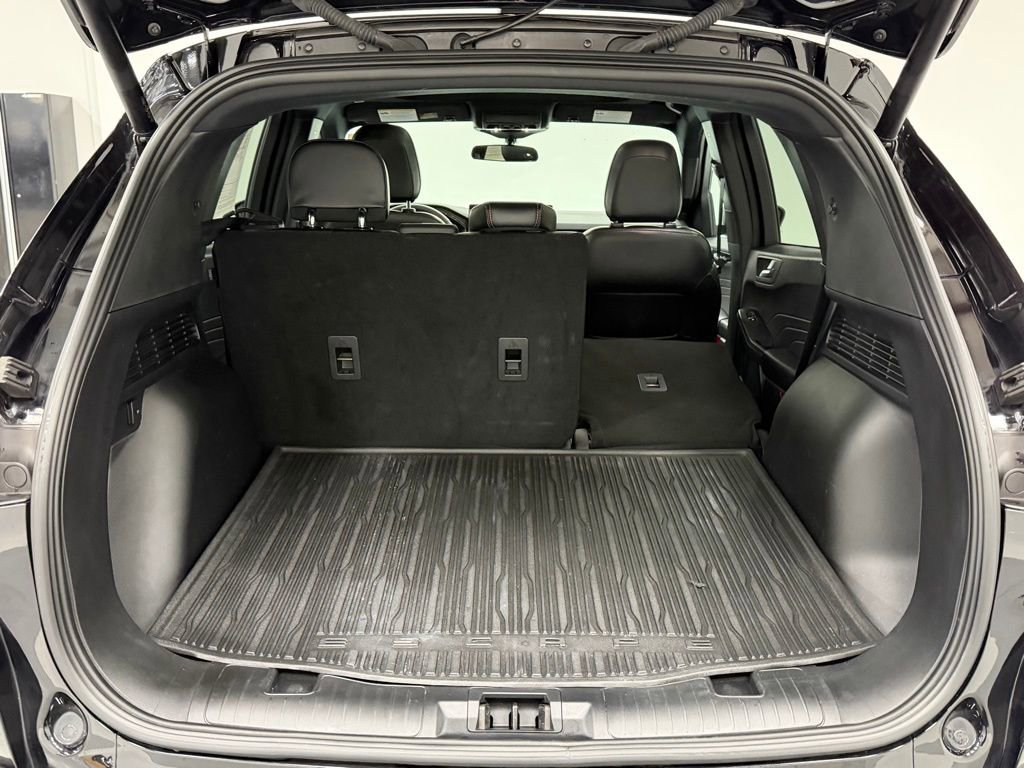 Used 2024 Ford Escape ST-Line w/ Tech Pack #1 image 29